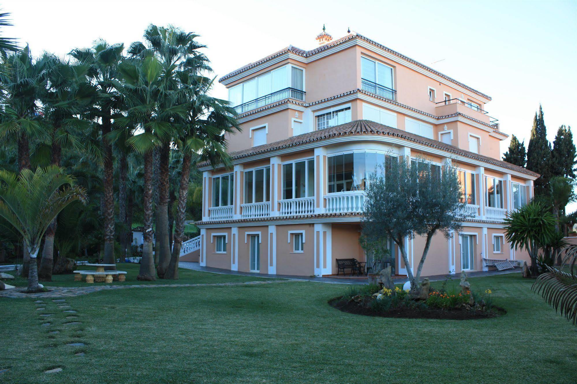 Hotel Boutique Villa Erina By Bossh Hotels - Adults Recommended Manilva Exterior foto